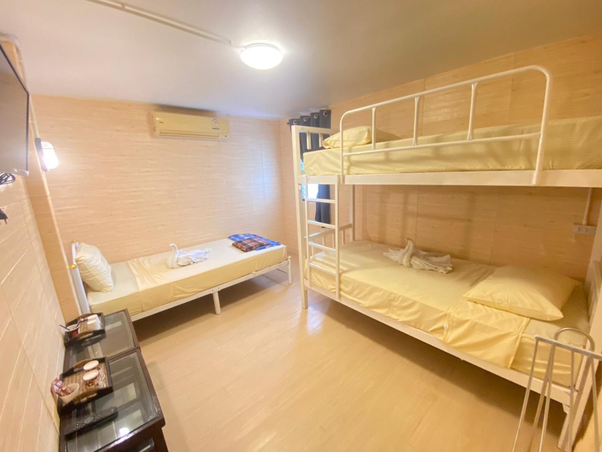 Steve Lady Hostel Bangkok Exterior foto